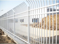 锌钢防护设施 栅栏、护栏、防护窗及楼梯扶手应用解析